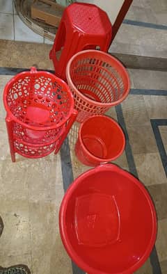 Plastic bucket, tub, basket, vegetable rack, dustbins and other items