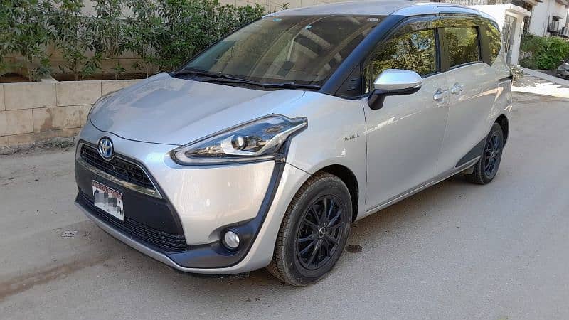 Toyota Sienta G Led Package Model 2018/24 1