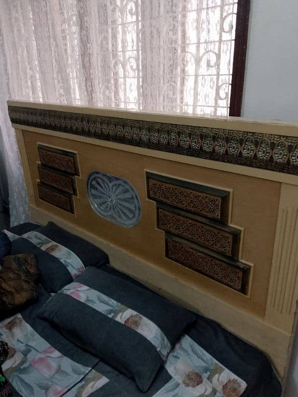 bed rooms set for sale 2