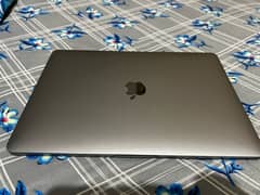 MacBook