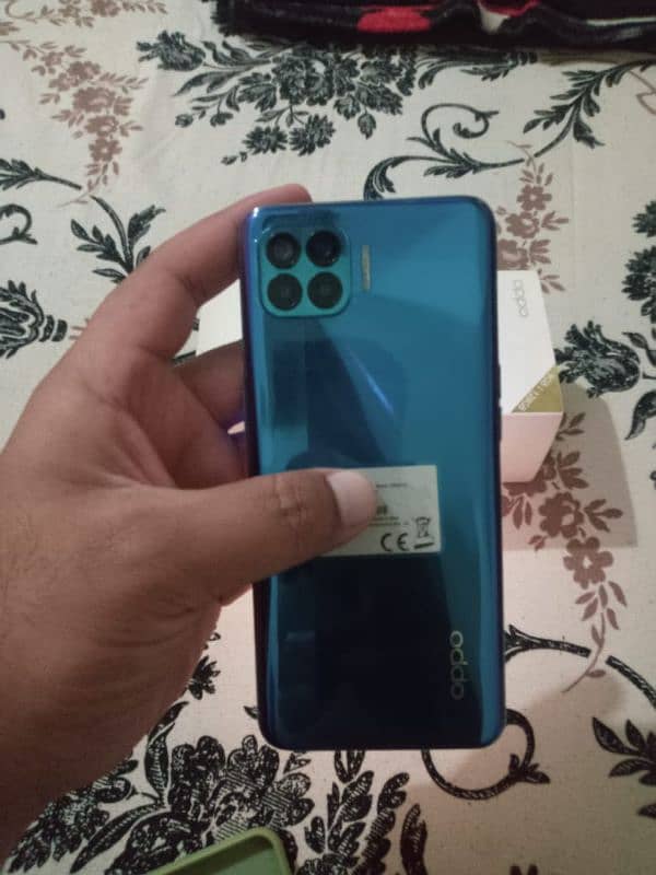 Oppo F17 pro 0