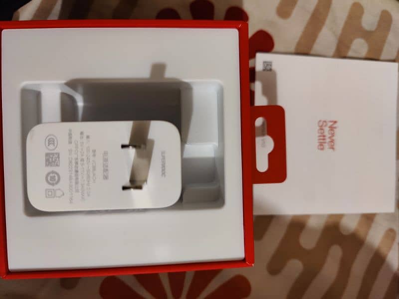 OnePlus Supervooc Charger 80w 4