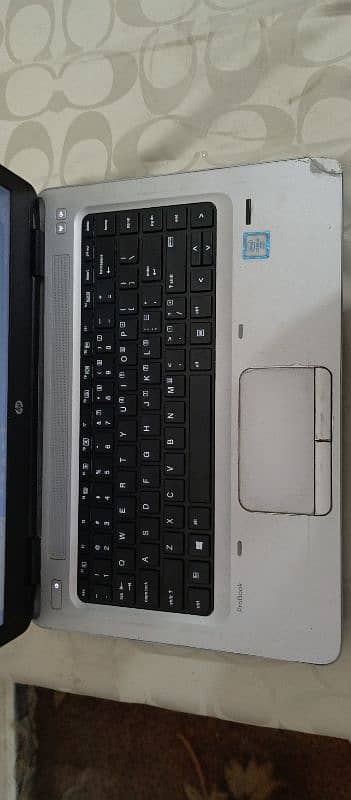 hp Probook 640 G2 i5 ( 6th Generation) 4