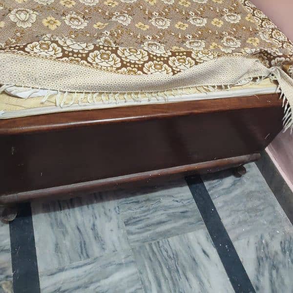 2 wooden single bed  with mattress 5