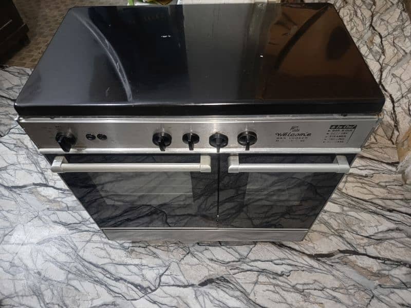 Welcome Cooking Range in Good Condition 1