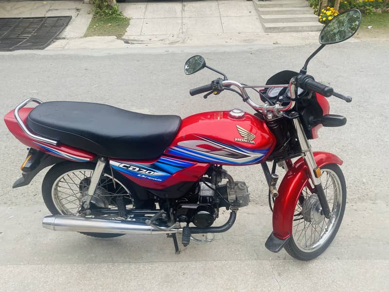 Honda CD 70 2019 3