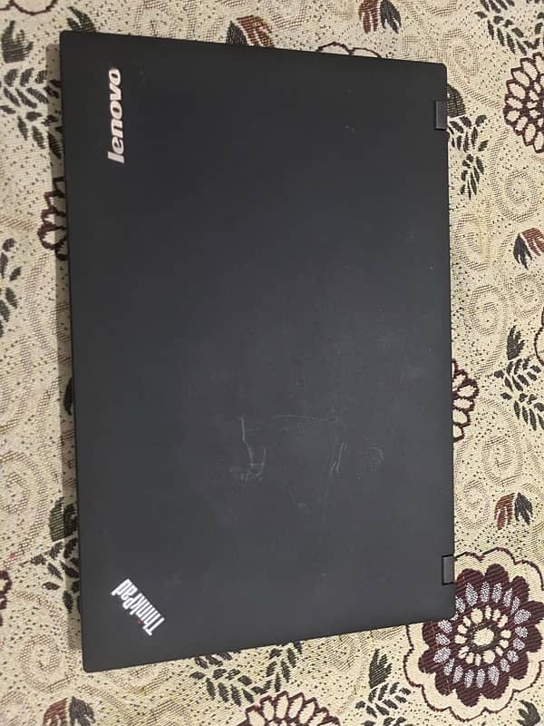 LENOVO i5 4th generation 9