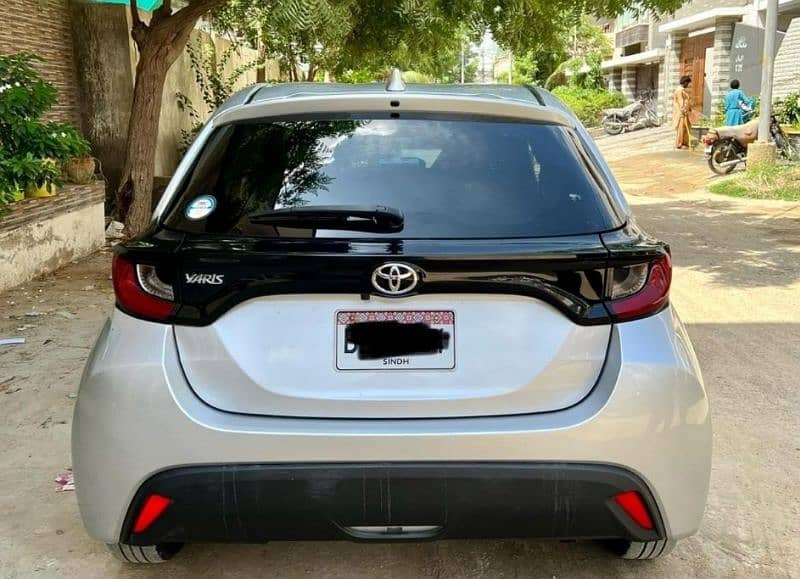 Toyota Yaris 2021 4