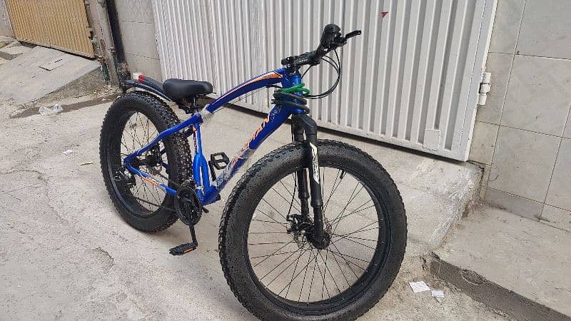 Caspian 900 Fat tyres Cycle/ bicycle  For sale. Limited edition. 1