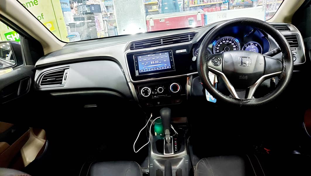 Honda City 1.2L CVT 10