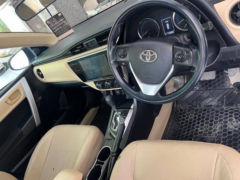 Toyota Corolla Altis 2019 4