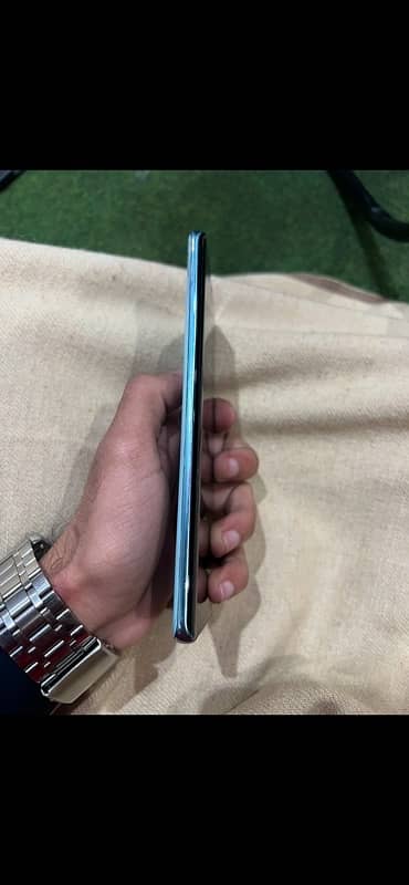 Vivo v30e 8 ram 256Gb pta 3