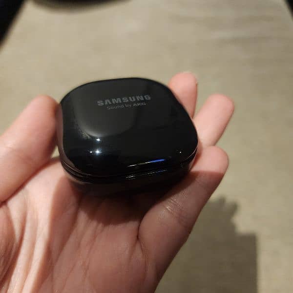 Galaxy buds live 0