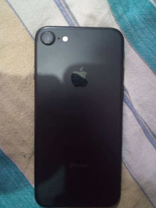 IPHONE 7 ( PTA APPROVED ) For Sale 128 GB. 2