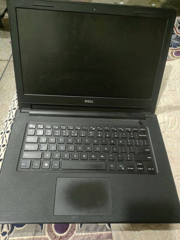 Dell Vostro 14 3468 8GB 128GB 1