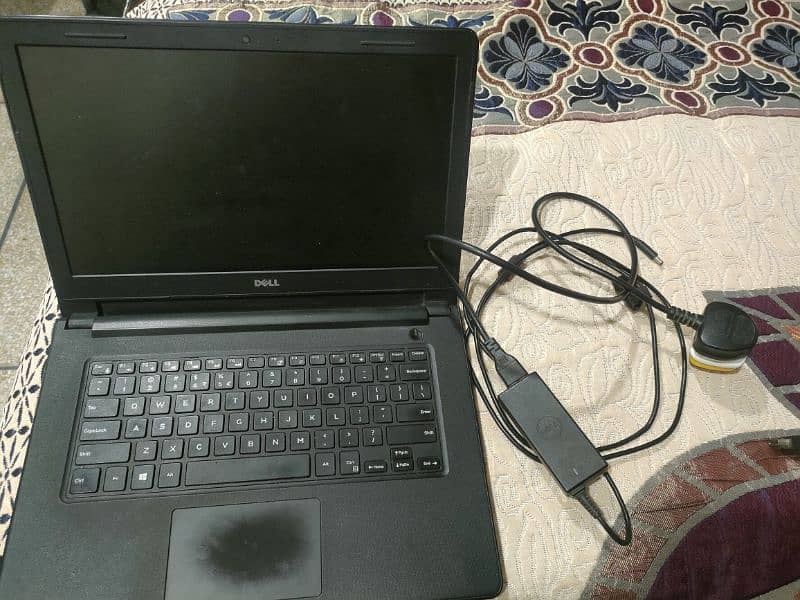 Dell Vostro 14 3468 8GB 128GB 2