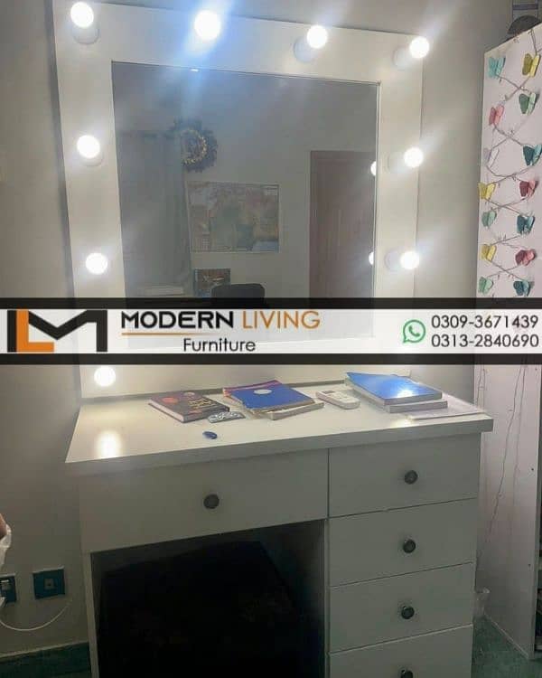 Dressing Tables Round Mirror With Lights best Quality 8