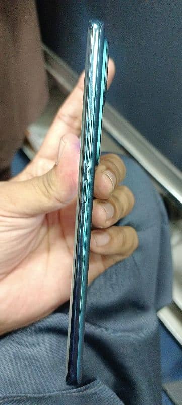 VIVO V30 10/10 GREEN CLR 10 MONTH PLUS WTANTY 1