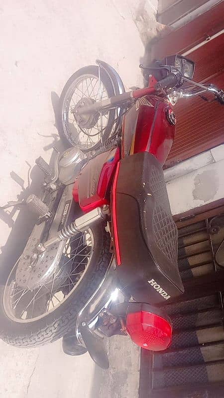 honda 125 urgent sale good condition 1