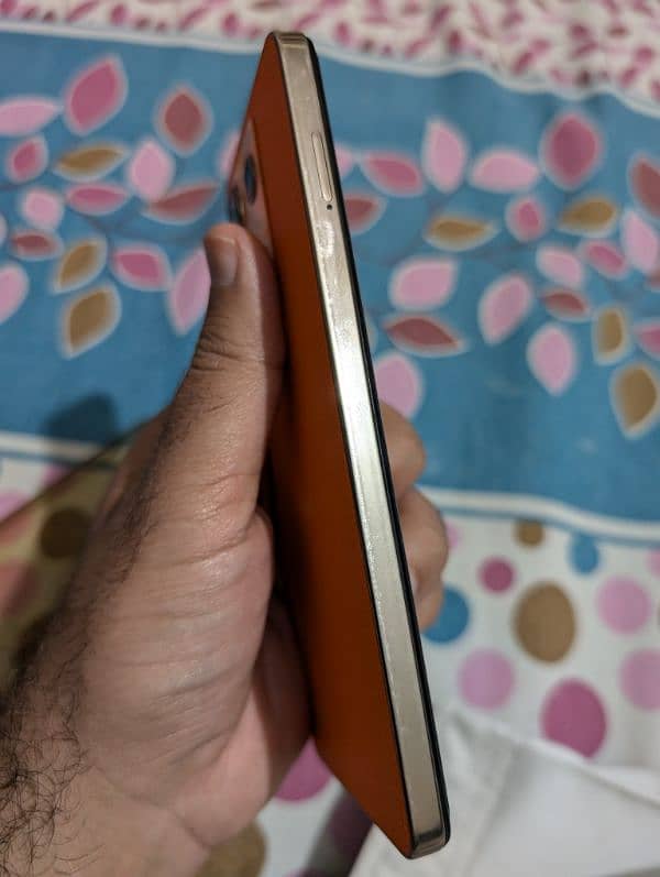 Infinix note 30 for sale in lush condition 2