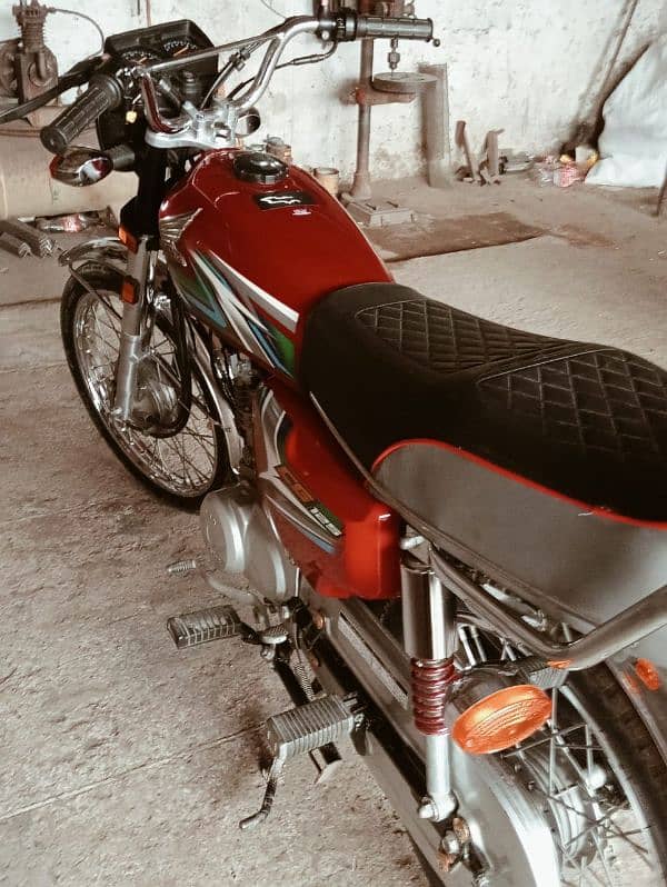 Honda CG 125. 3