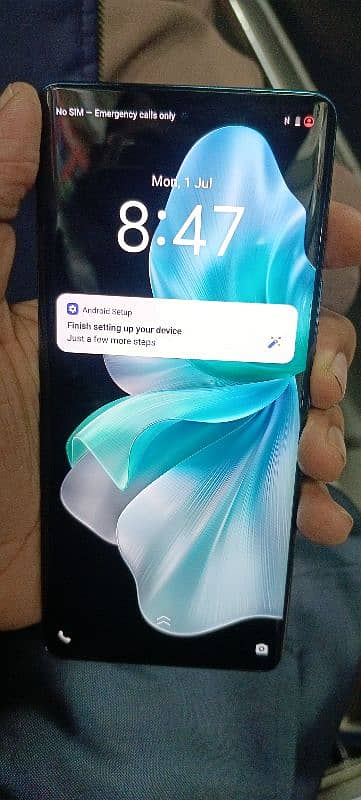 VIVO V30 10/10 JUST LIKE NEW 3