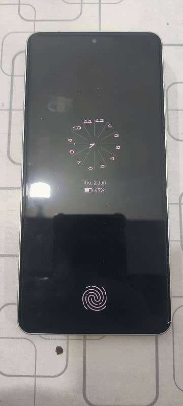 Realme GT 6 pro 12/256. Dual SIM NoN PTA. 3 months SIM taime only kit 5