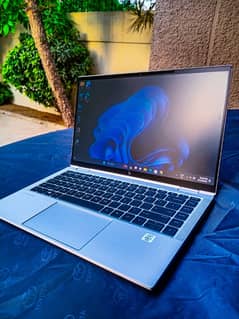 laptop HP EliteBook X360 1040 G7 core i7 10 gen