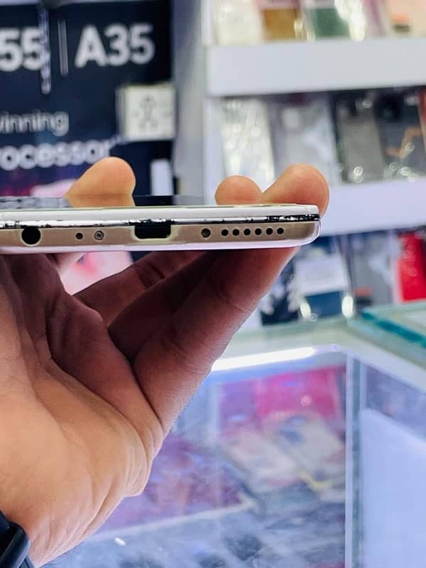 Vivo Y67 PTA APROVED 4/64 3