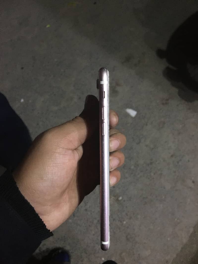 Iphone 7+ 256GB exchange possible 1