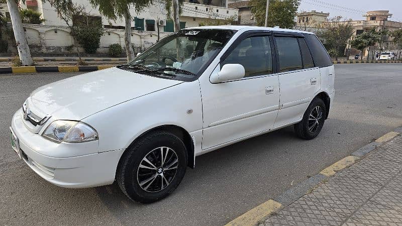 Suzuki Cultus 2003 Good Condition (03348529288) 1