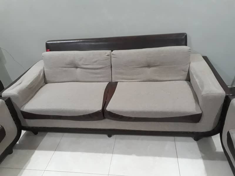 Stylish and comfortable sofa set 2