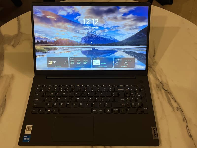 Lenovo V15 G3 (IdeaPad) i5 12 Gen 16/1TB SSD 15.6" Screen 0