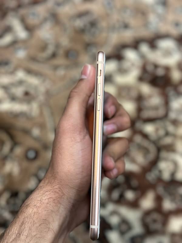 iphone 8 plus 64Gb PTA approved 4