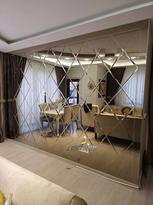 Looking Glass Mirror Wall 550 square feet 1