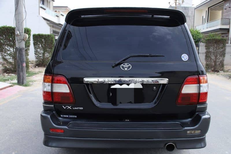 Toyota Land Cruiser 2005 7