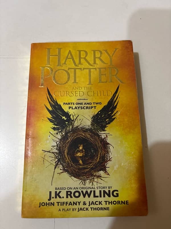 harry potter set (1 book not included “order of the pheonix”) 6