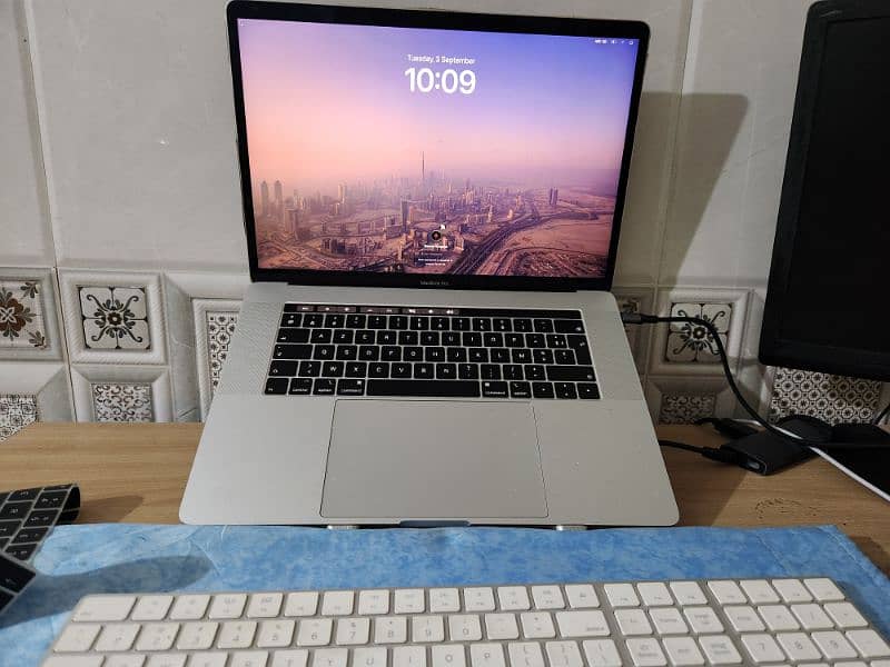 Macbook pro-2018 15inch. 2