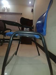 School chairs ( 3 chairs) for sale || College chairs || Academy chairs