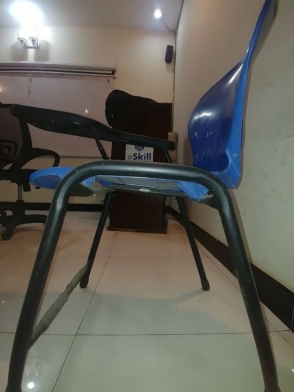 School chairs ( 3 chairs) for sale || College chairs || Academy chairs 0