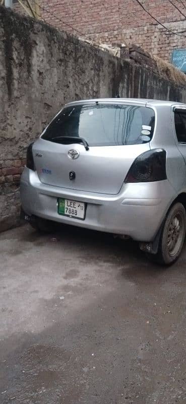 Toyota Vitz 2012 1