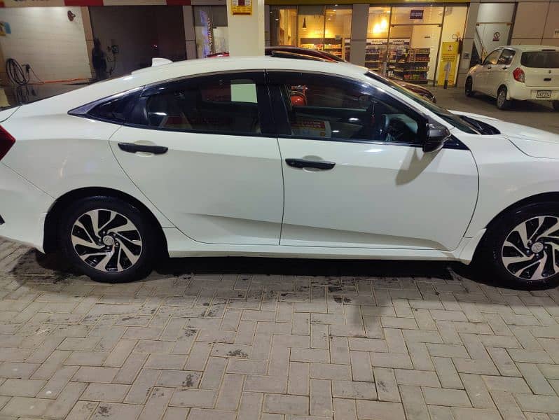 Honda Civic VTi Oriel Prosmatec 2017 4