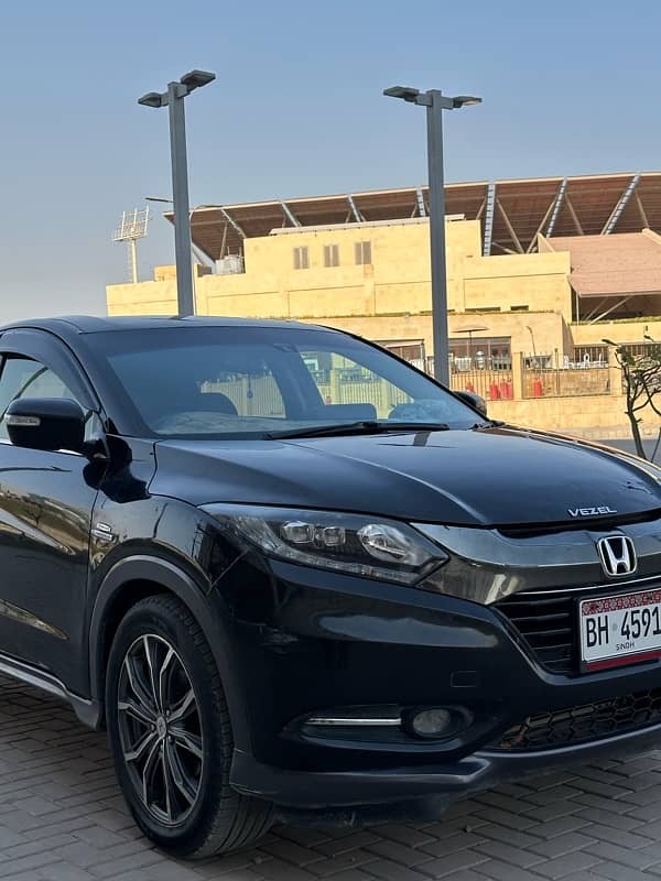 Honda Vezel x 8