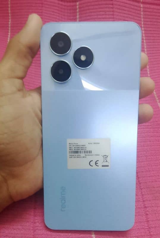 Realme note 50, 3