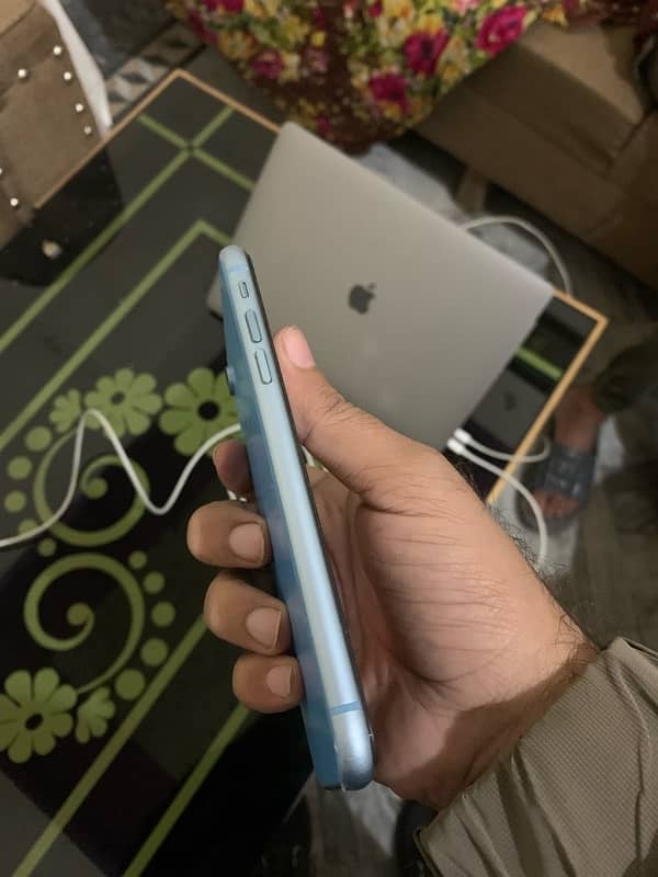 IPhone Xr dual approved 4