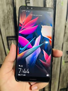 Huawei Y9 2018