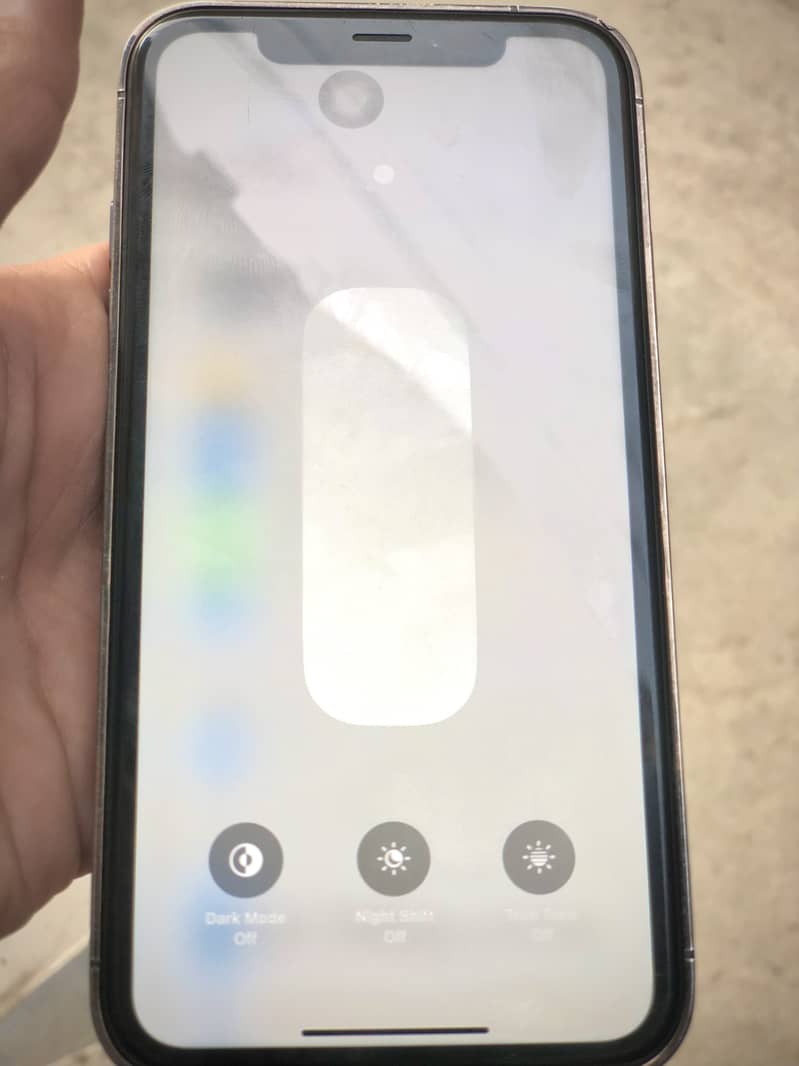 IPhone XR non pta 4