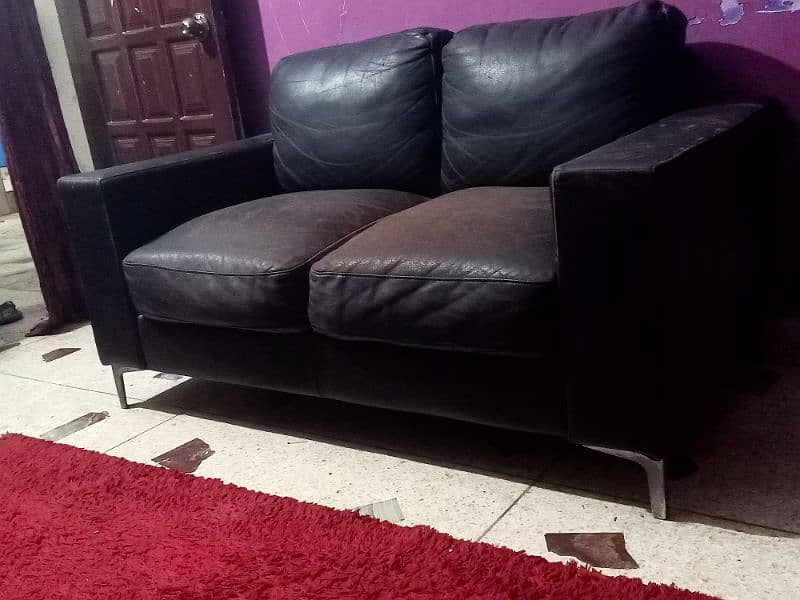 2 seater sofa leathr balck clr 0