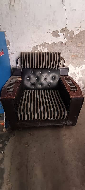 office sofa set available for sale 1