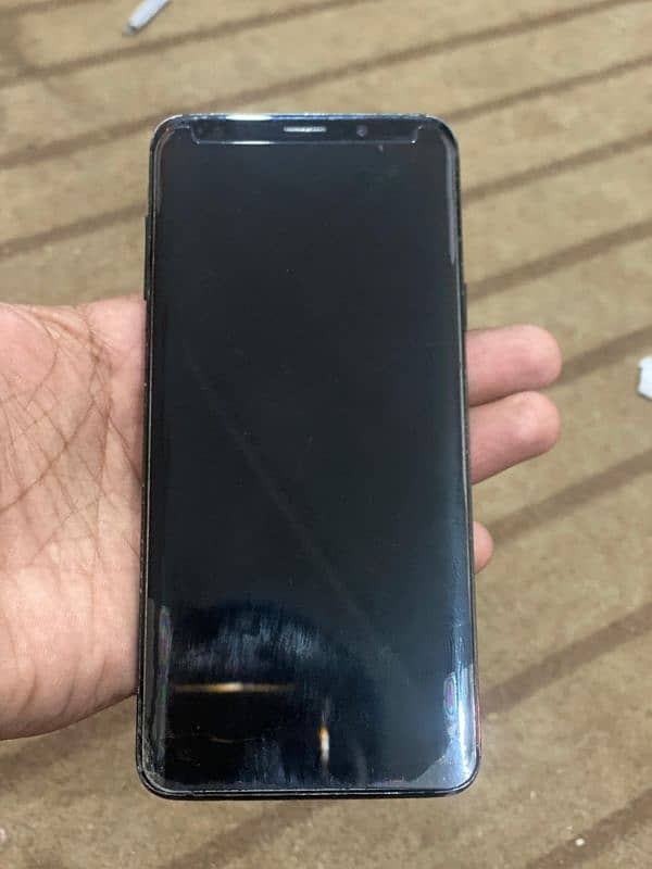 Samsung Galaxy s9 plus dual sim pta approved no dot no shade 0